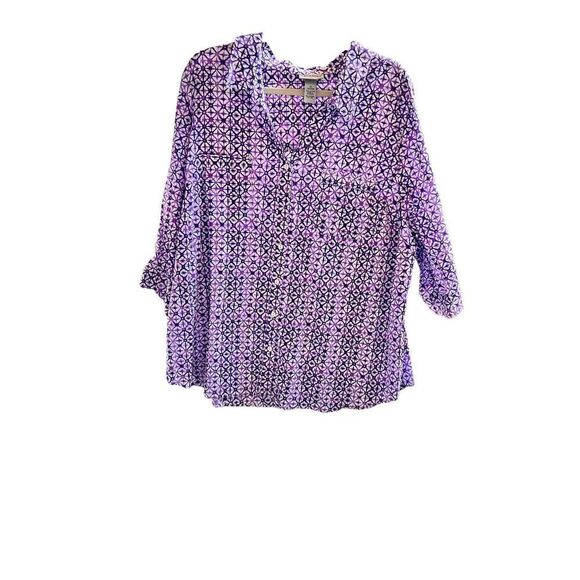 Catherines. ￼ Purple and white geometrical pattern button down  ￼ three-quarter - Picture 1 of 11
